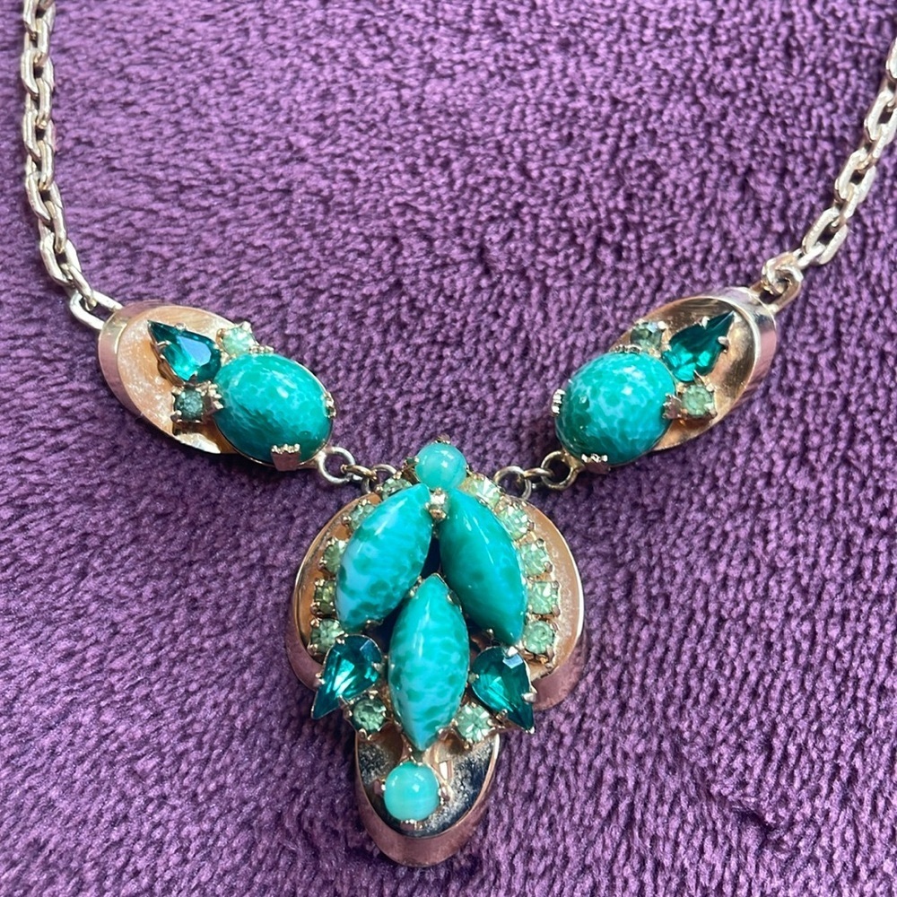 Vintage funky turquoise stone and metal necklace